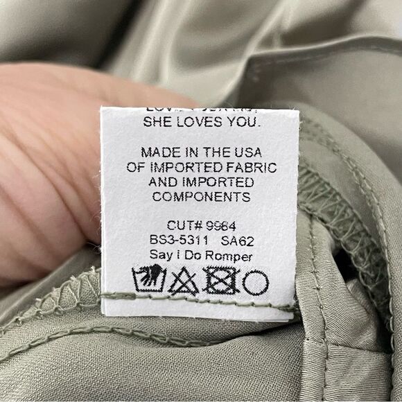 NWT Show Me Your Mumu - Say I Do Romper Moss Green Size MEDIUM Satin Faux Wrap - Picture 10 of 11